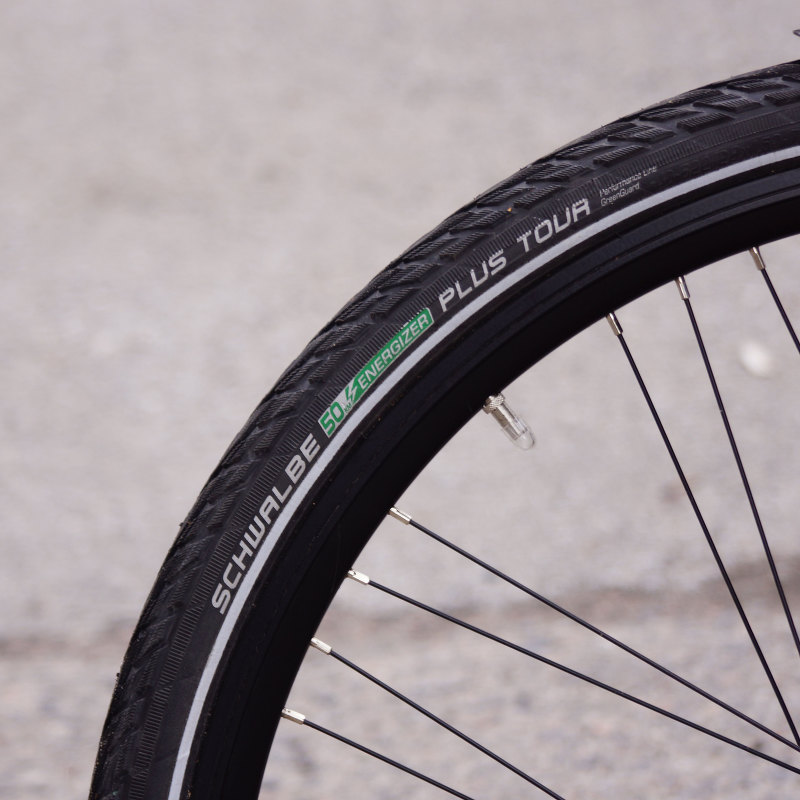 Schwalbe Energizer Tour Plus bicycle tire